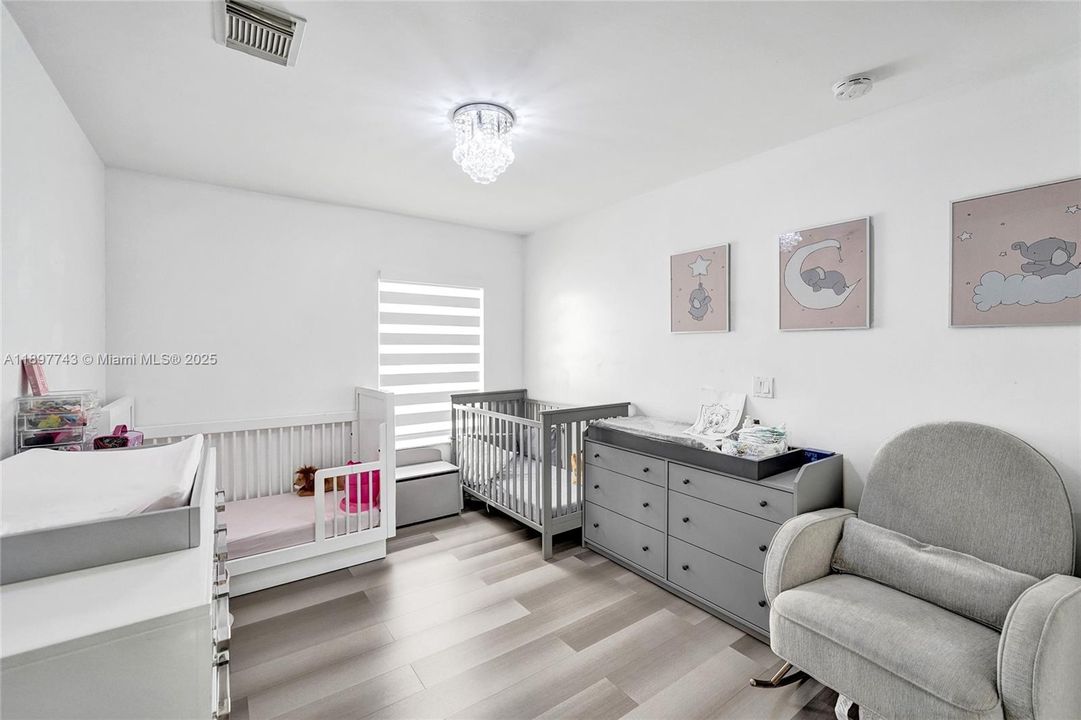 For Sale: $849,000 (4 beds, 2 baths, 1852 Square Feet)