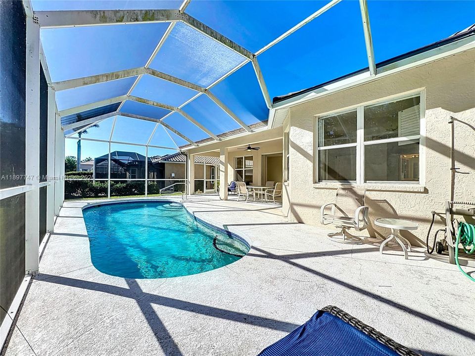 For Rent: $4,295 (3 beds, 2 baths, 1825 Square Feet)