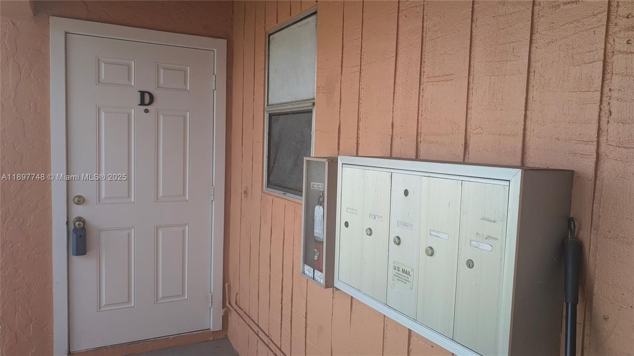 Recently Sold: $98,900 (1 beds, 1 baths, 0 Square Feet)