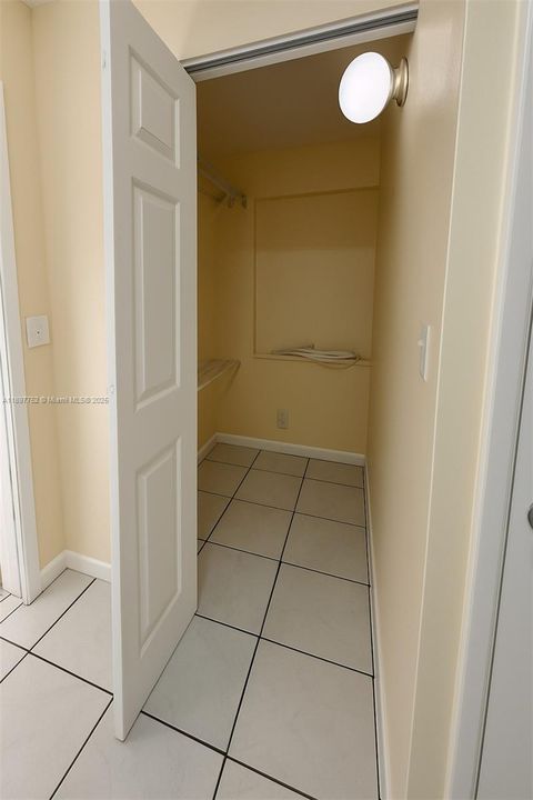 En Renta: $1,350 (1 camas, 1 baños, 1032 Pies cuadrados)