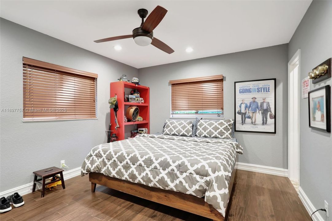 For Rent: $4,200 (3 beds, 3 baths, 2480 Square Feet)