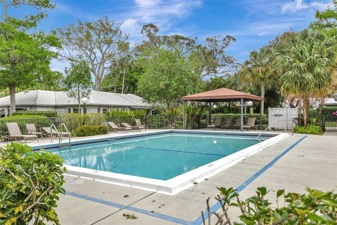 For Rent: $4,200 (3 beds, 3 baths, 2480 Square Feet)