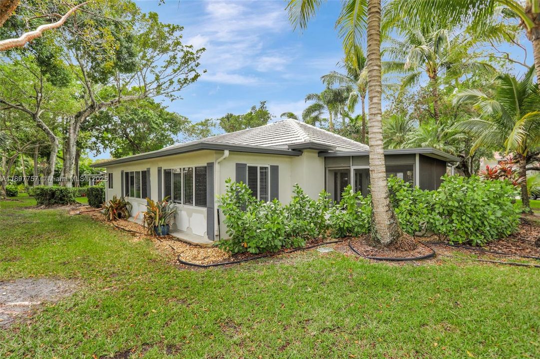 For Rent: $4,200 (3 beds, 3 baths, 2480 Square Feet)