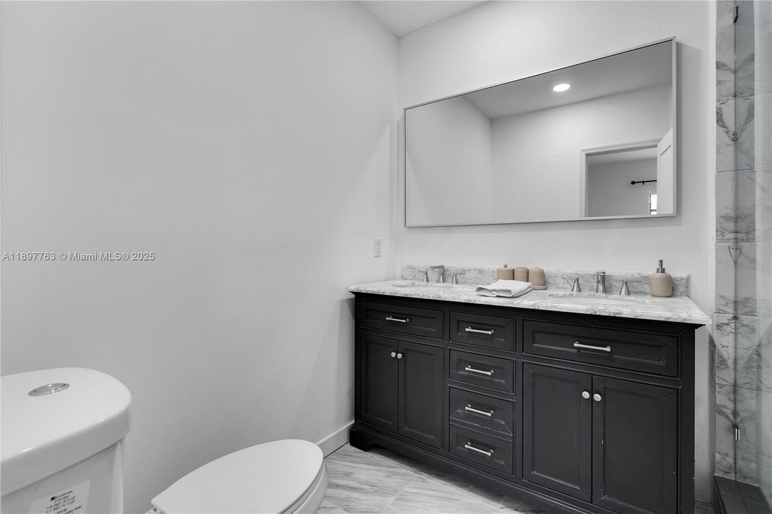 For Sale: $1,200,000 (4 beds, 3 baths, 2249 Square Feet)