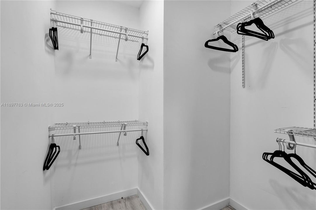 For Sale: $1,200,000 (4 beds, 3 baths, 2249 Square Feet)