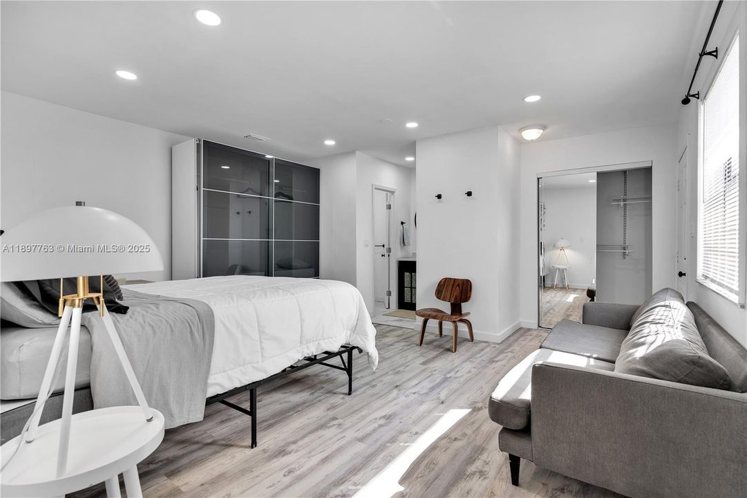 For Sale: $1,200,000 (4 beds, 3 baths, 2249 Square Feet)