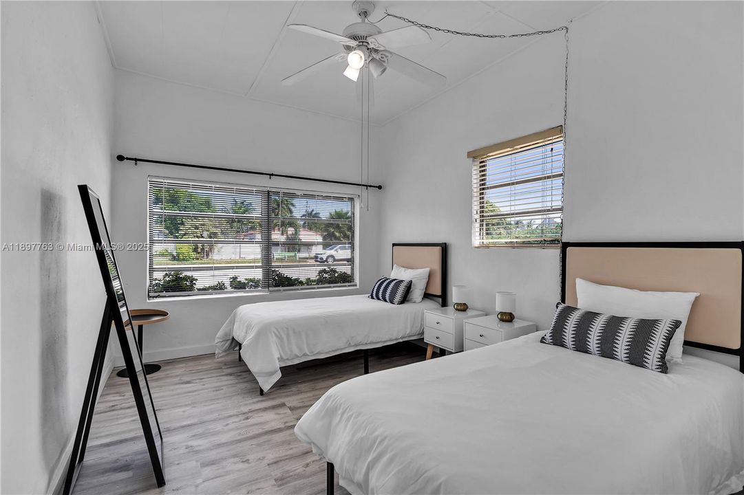 For Sale: $1,200,000 (4 beds, 3 baths, 2249 Square Feet)