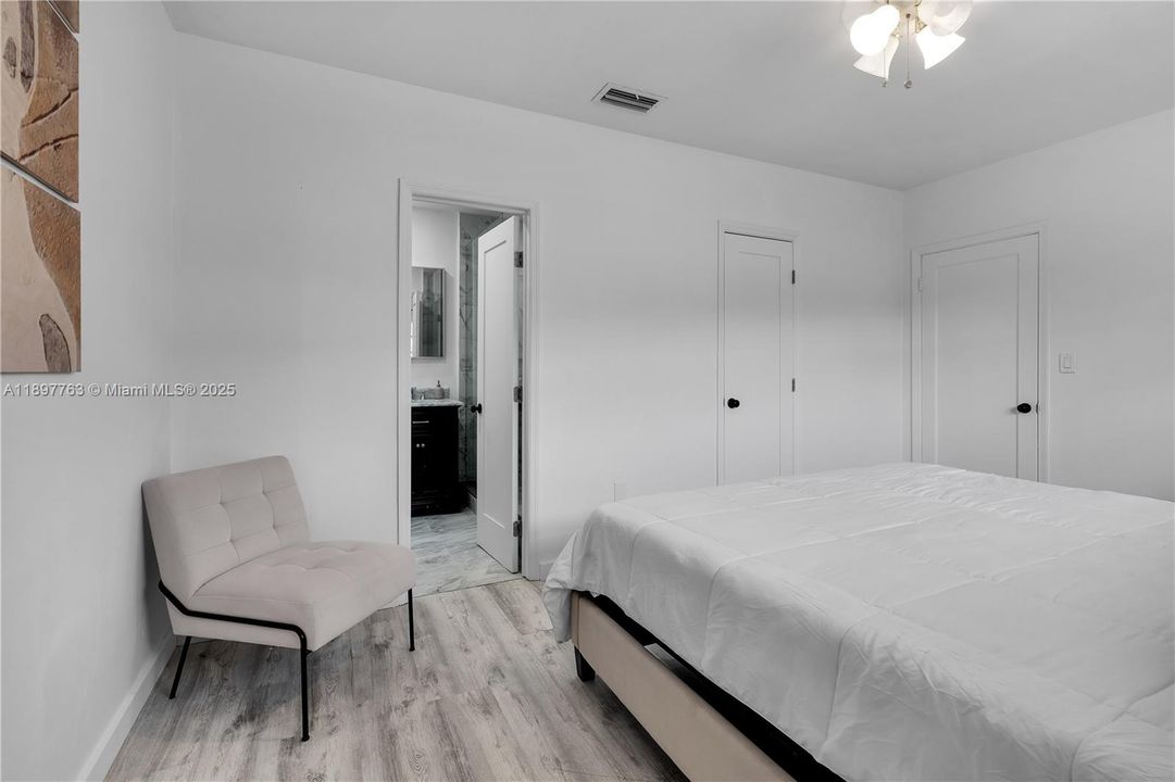 For Sale: $1,200,000 (4 beds, 3 baths, 2249 Square Feet)