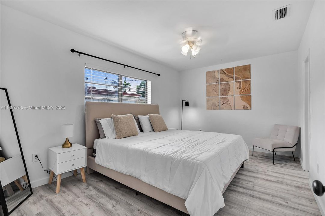 For Sale: $1,200,000 (4 beds, 3 baths, 2249 Square Feet)