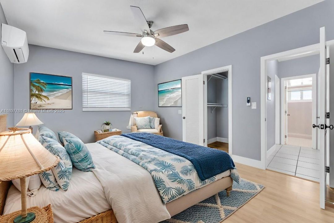 For Rent: $3,000 (2 beds, 1 baths, 900 Square Feet)