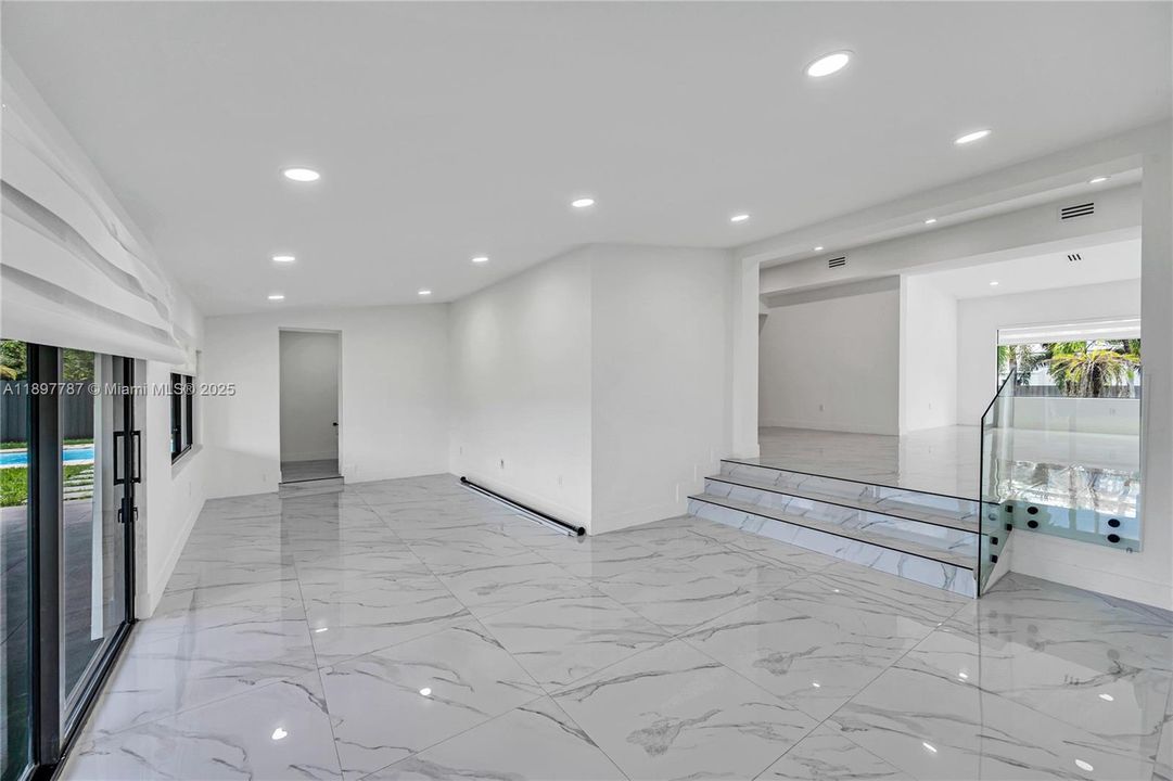 Active With Contract: $840,000 (4 beds, 3 baths, 2241 Square Feet)