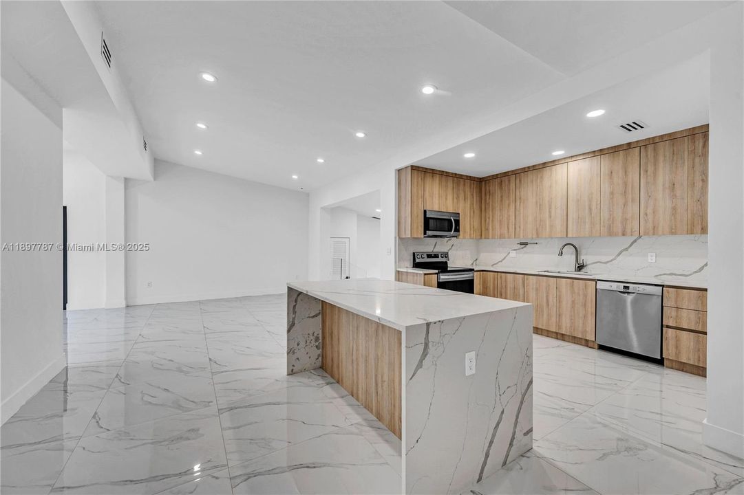 Active With Contract: $840,000 (4 beds, 3 baths, 2241 Square Feet)