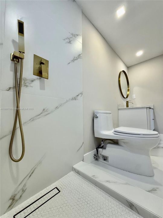 Active With Contract: $539,000 (4 beds, 3 baths, 1323 Square Feet)