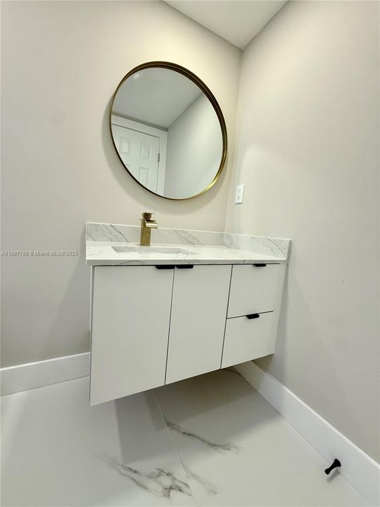 Active With Contract: $539,000 (4 beds, 3 baths, 1323 Square Feet)