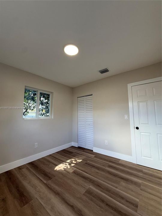 Active With Contract: $539,000 (4 beds, 3 baths, 1323 Square Feet)