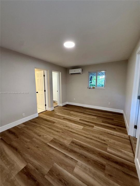 Active With Contract: $539,000 (4 beds, 3 baths, 1323 Square Feet)