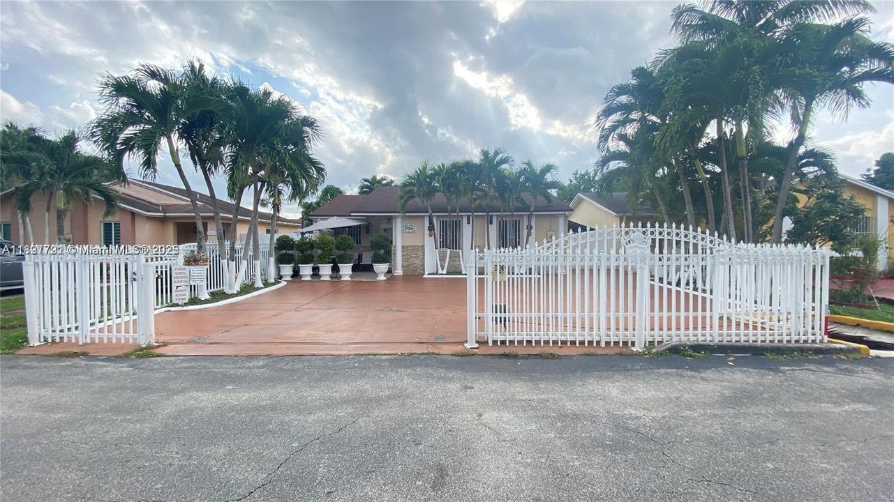 For Sale: $510,000 (3 beds, 2 baths, 0 Square Feet)