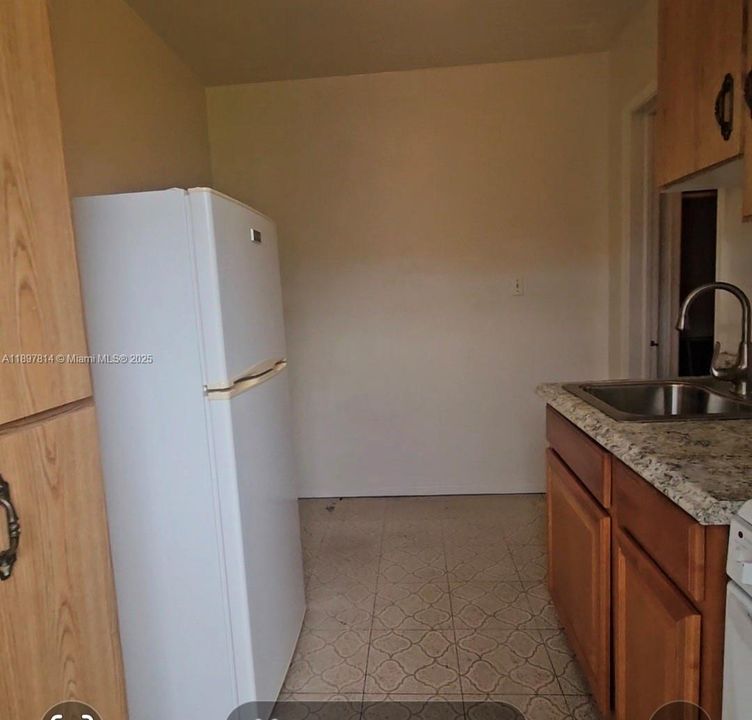 For Sale: $669,000 (4 beds, 3 baths, 1613 Square Feet)