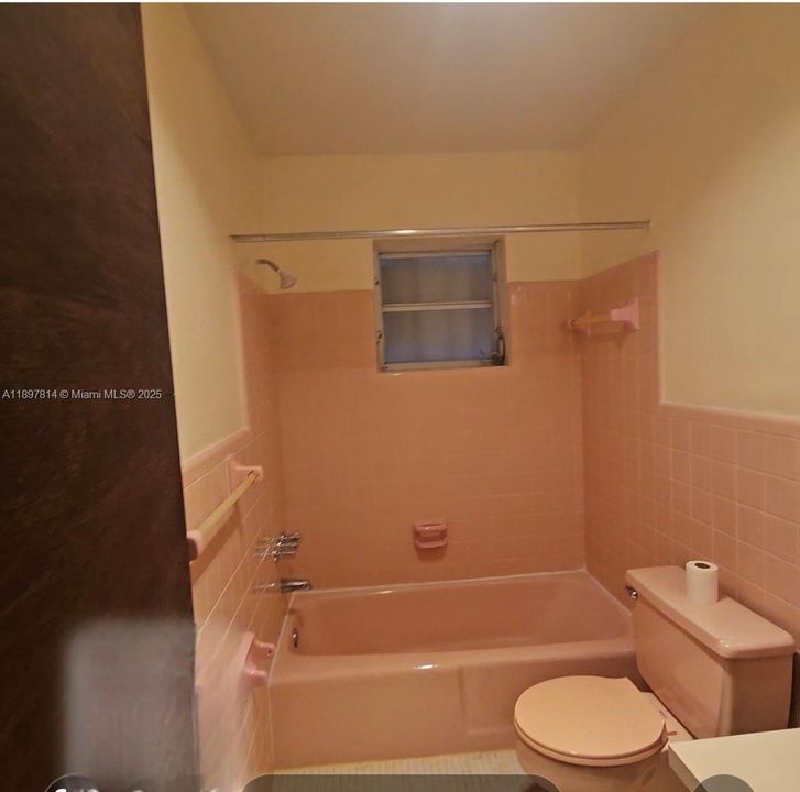 For Sale: $669,000 (4 beds, 3 baths, 1613 Square Feet)