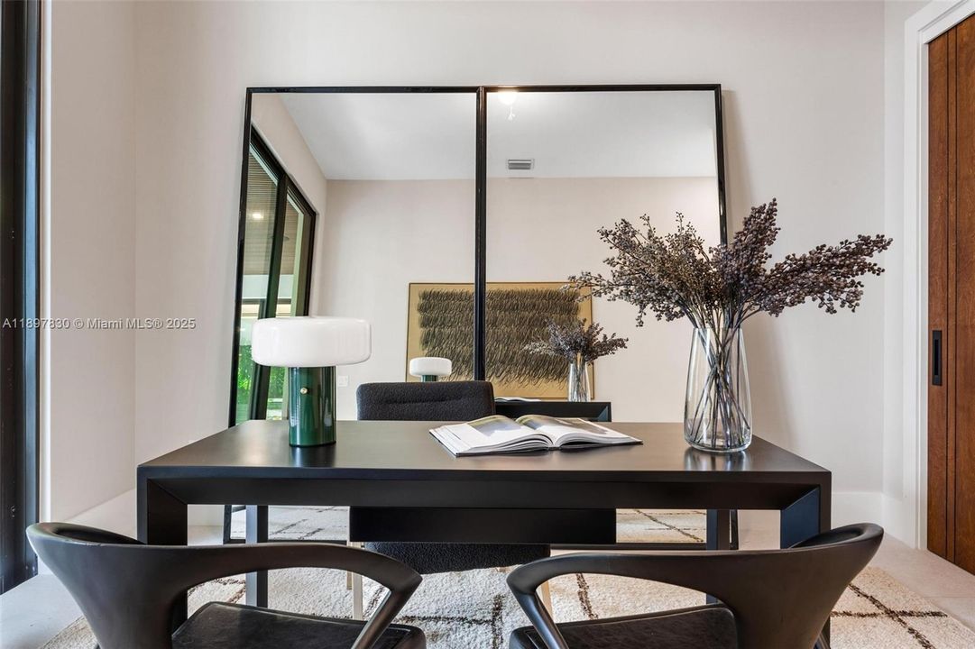 For Sale: $5,890,000 (5 beds, 5 baths, 4972 Square Feet)