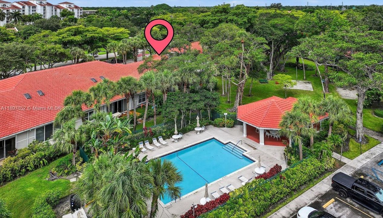 En Venta: $589,000 (4 camas, 4 baños, 2278 Pies cuadrados)