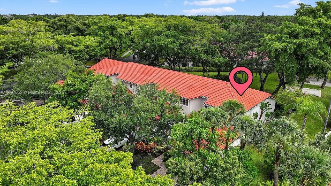 En Venta: $589,000 (4 camas, 4 baños, 2278 Pies cuadrados)