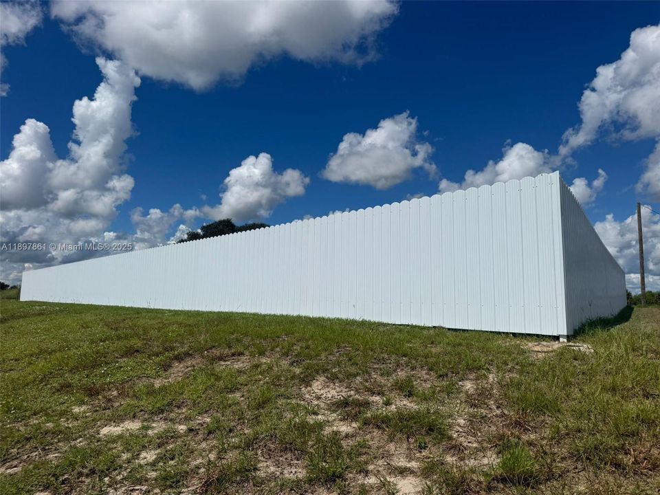 For Rent: $2,100 (3 beds, 2 baths, 0 Square Feet)