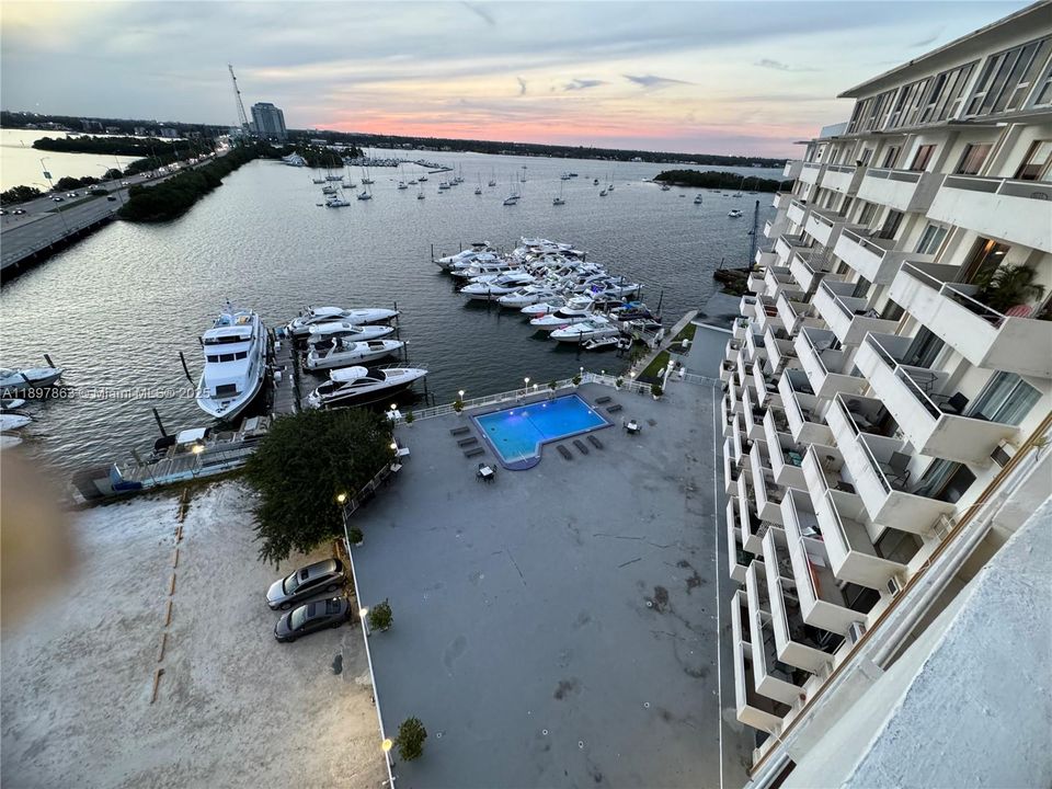 En Venta: $199,000 (0 camas, 1 baños, 444 Pies cuadrados)