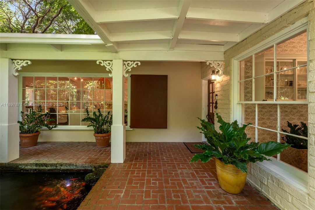 For Sale: $3,500,000 (4 beds, 3 baths, 3163 Square Feet)