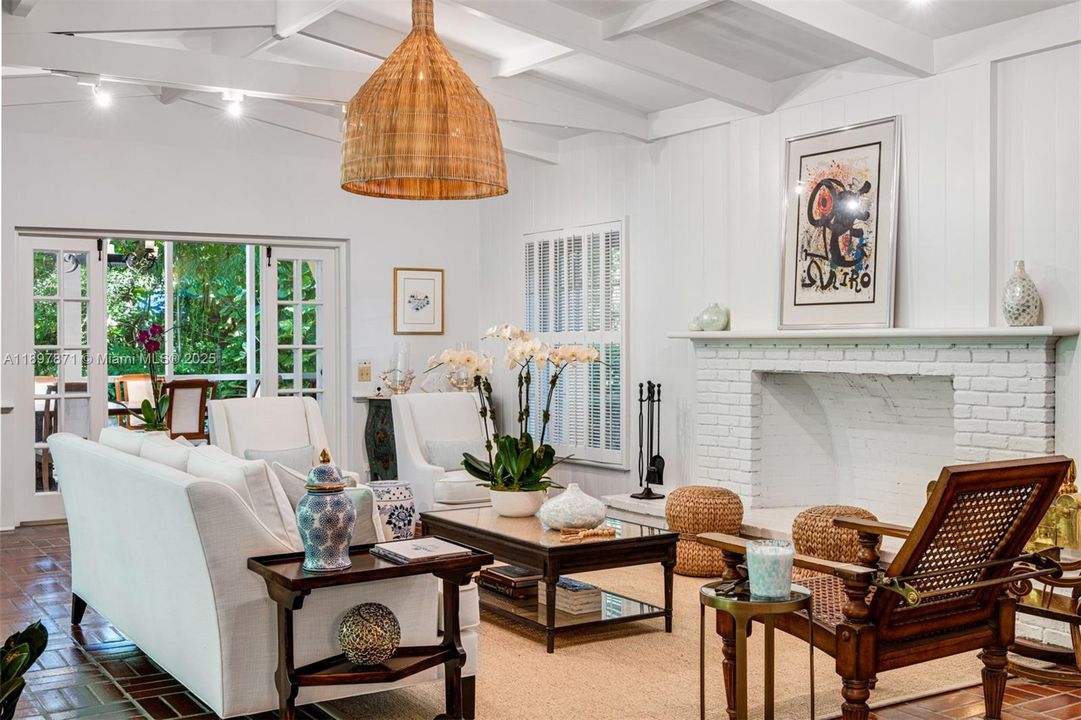 For Sale: $3,500,000 (4 beds, 3 baths, 3163 Square Feet)