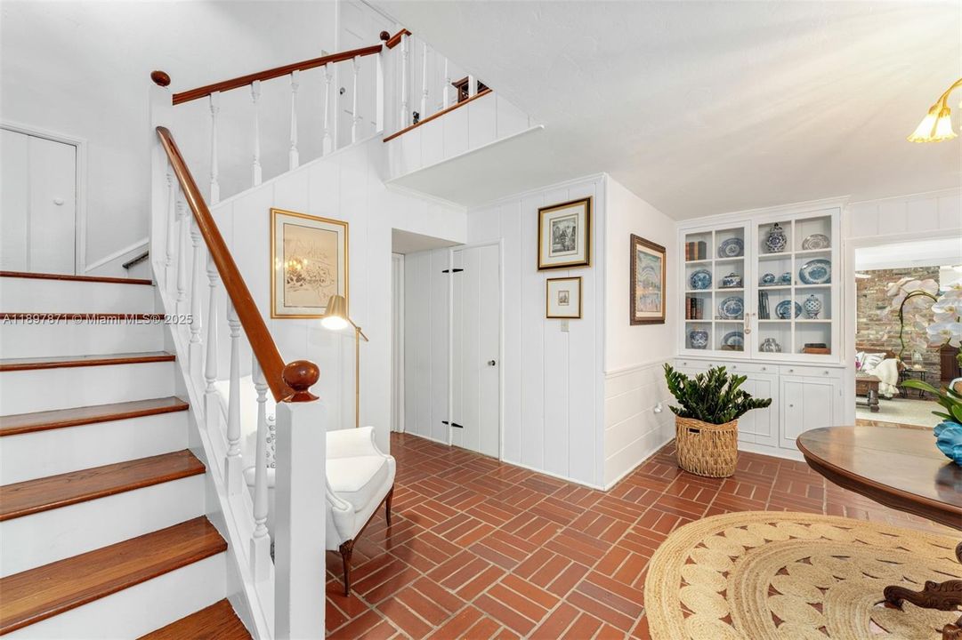 For Sale: $3,500,000 (4 beds, 3 baths, 3163 Square Feet)