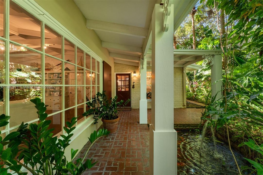 For Sale: $3,500,000 (4 beds, 3 baths, 3163 Square Feet)