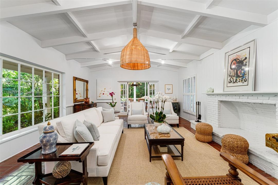 For Sale: $3,500,000 (4 beds, 3 baths, 3163 Square Feet)