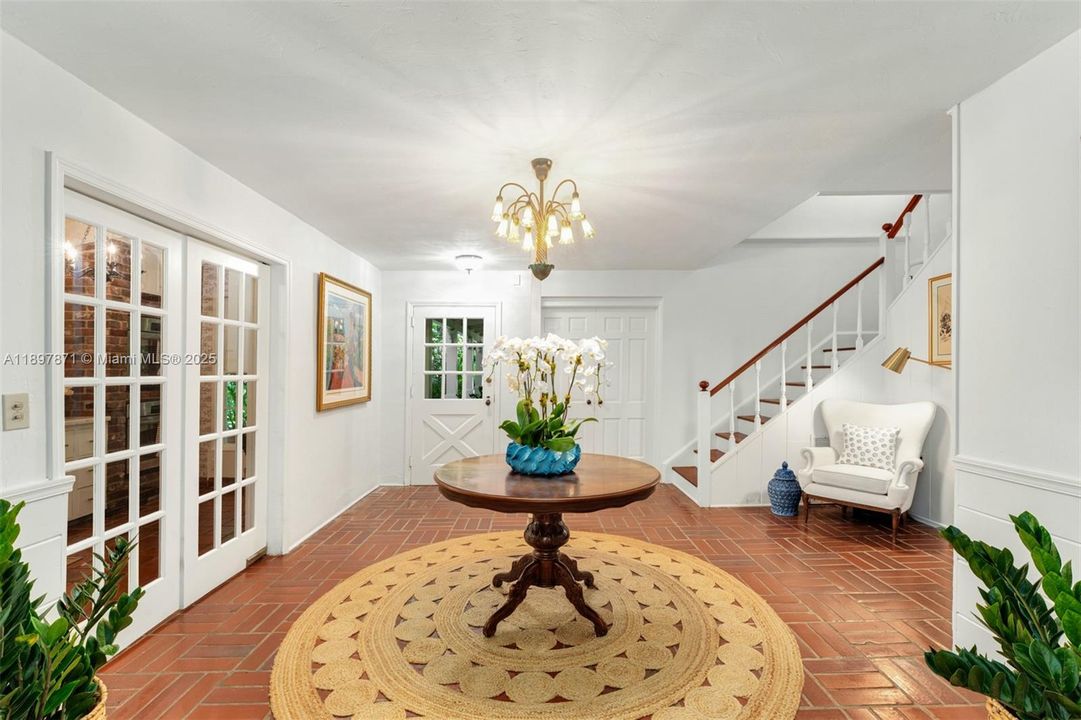 For Sale: $3,500,000 (4 beds, 3 baths, 3163 Square Feet)