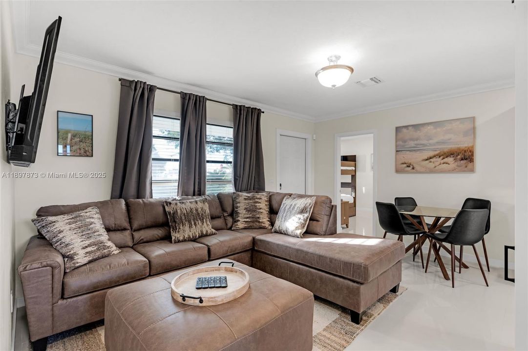 For Rent: $4,450 (4 beds, 2 baths, 2150 Square Feet)