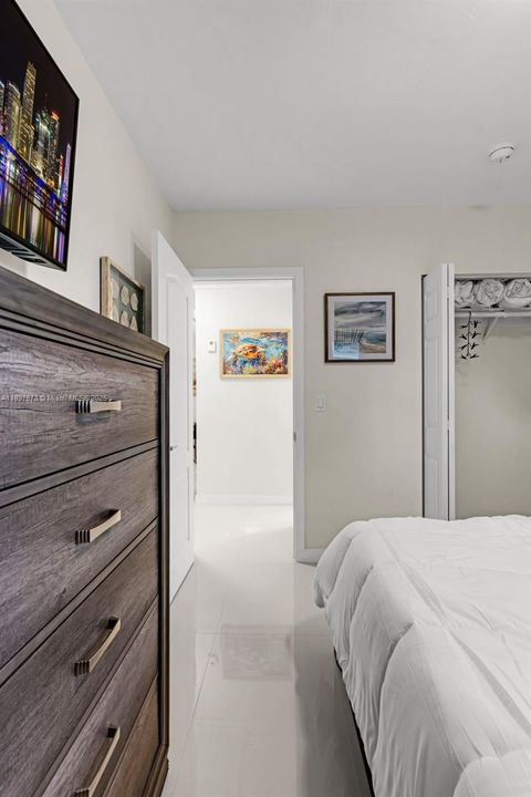 For Rent: $4,450 (4 beds, 2 baths, 2150 Square Feet)