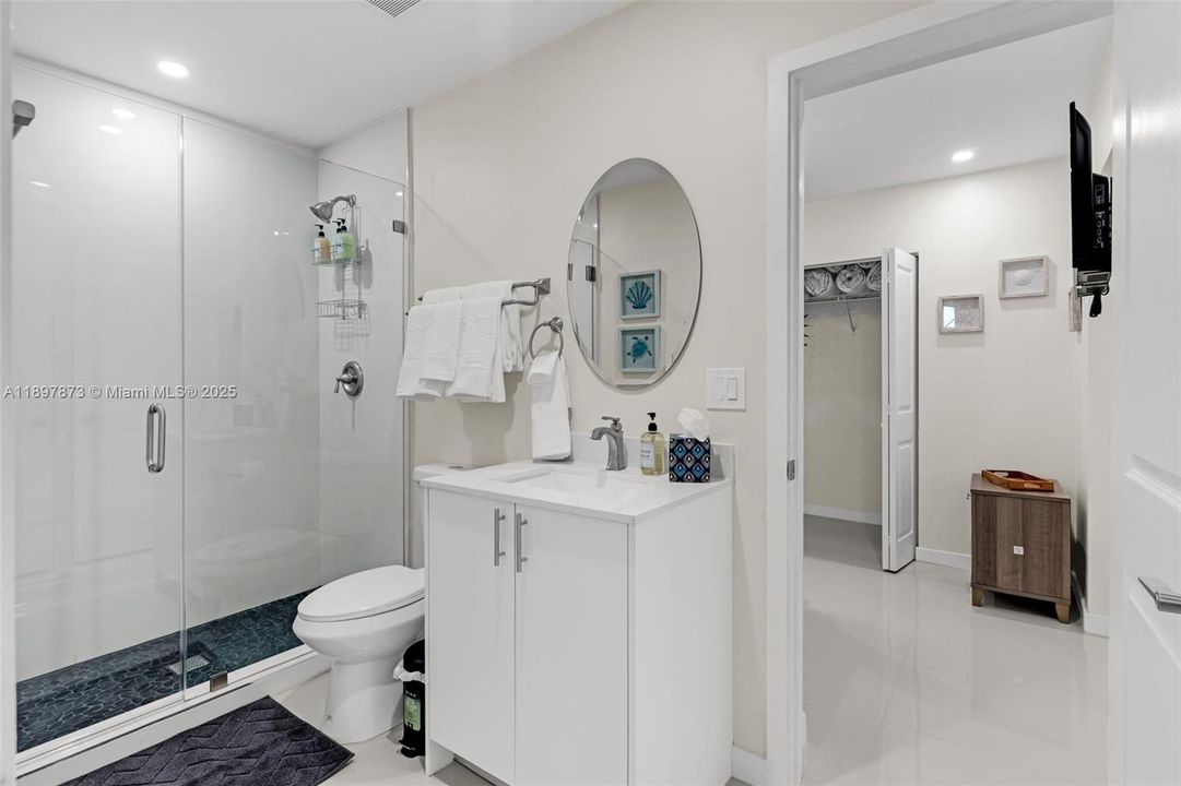 For Rent: $4,450 (4 beds, 2 baths, 2150 Square Feet)