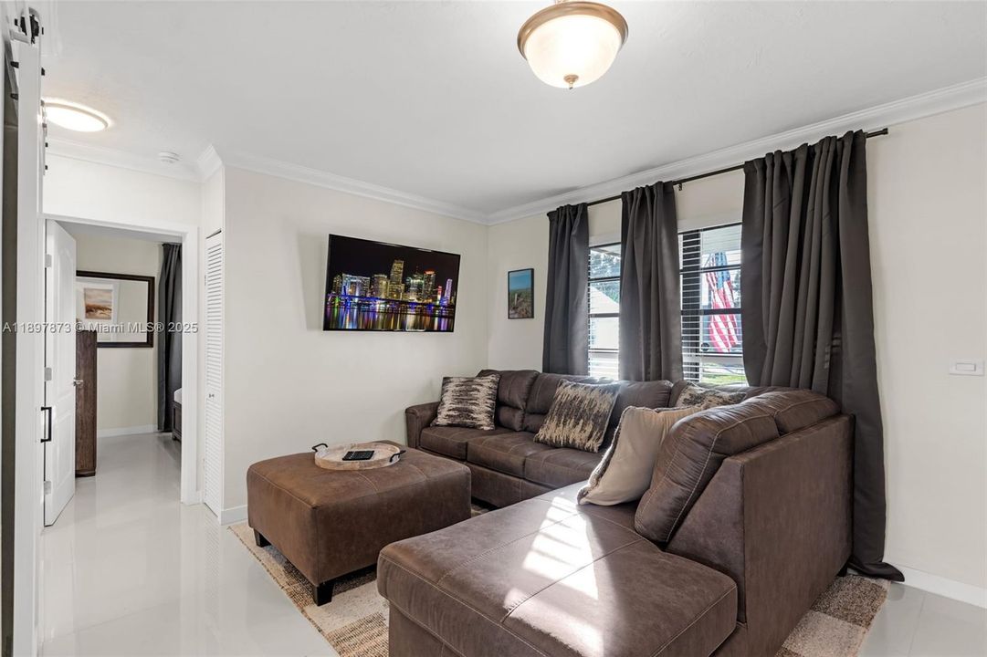 For Rent: $4,450 (4 beds, 2 baths, 2150 Square Feet)