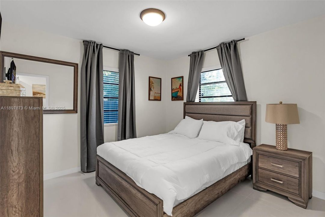 For Rent: $4,450 (4 beds, 2 baths, 2150 Square Feet)