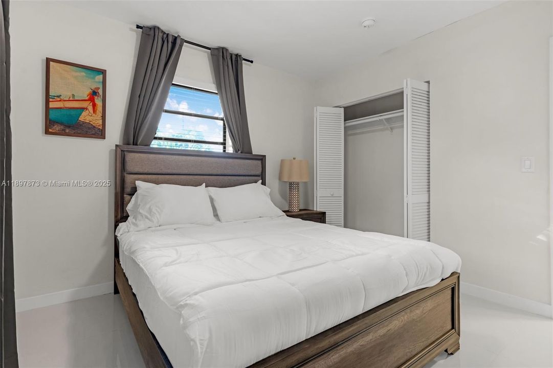 For Rent: $4,450 (4 beds, 2 baths, 2150 Square Feet)