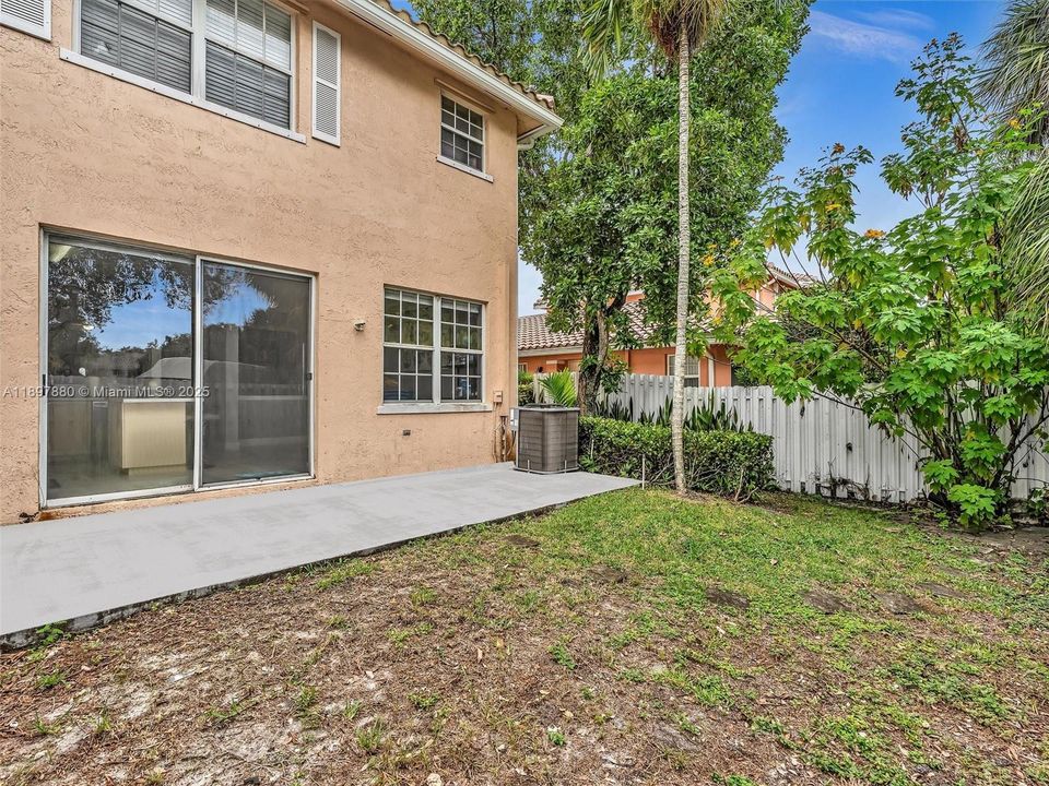 Active With Contract: $460,000 (4 beds, 2 baths, 1848 Square Feet)