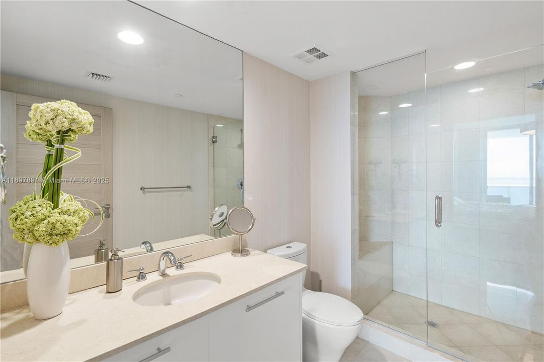 Active With Contract: $2,790,000 (3 beds, 3 baths, 3062 Square Feet)