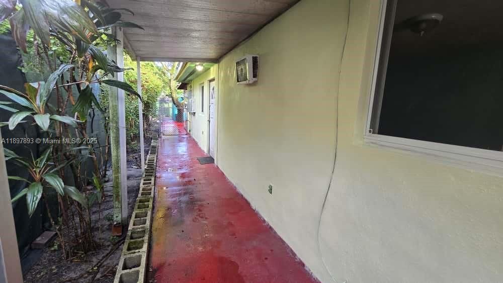 Recientemente alquilado: $1,350 (1 camas, 1 baños, 1911 Pies cuadrados)