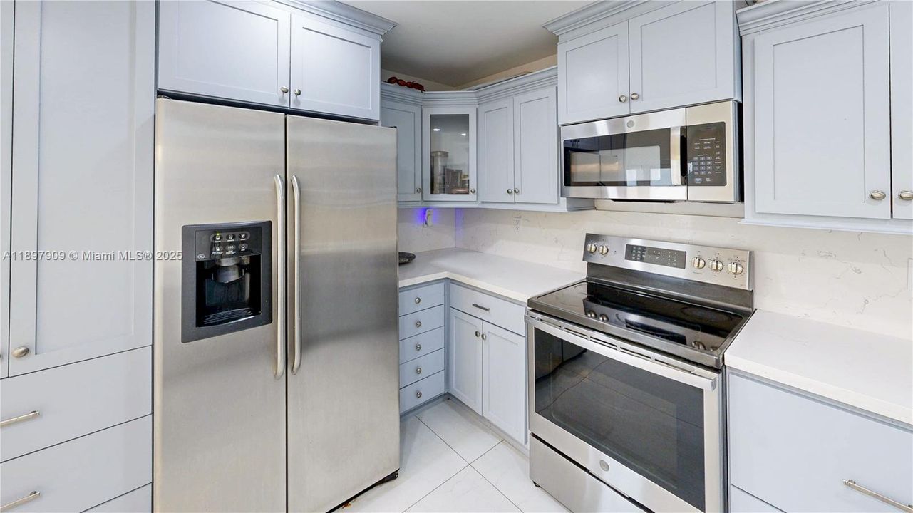 Active With Contract: $510,000 (3 beds, 2 baths, 1629 Square Feet)