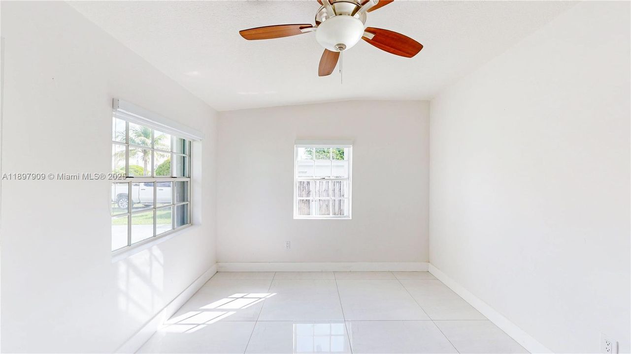 Active With Contract: $510,000 (3 beds, 2 baths, 1629 Square Feet)