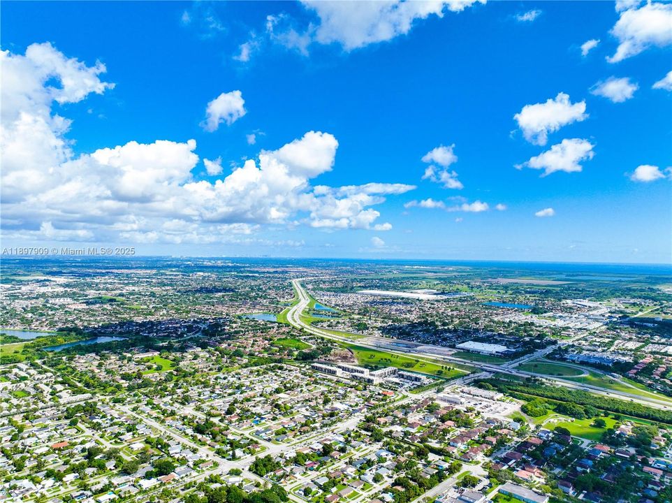 Active With Contract: $510,000 (3 beds, 2 baths, 1629 Square Feet)