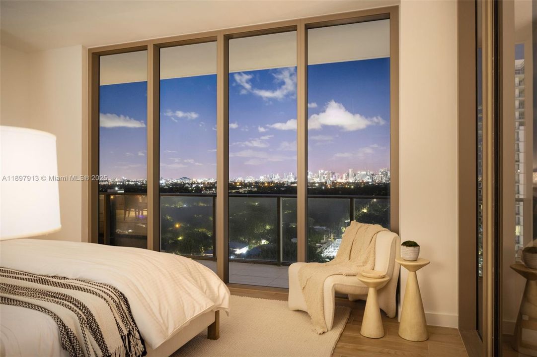 En Venta: $3,495,000 (3 camas, 3 baños, 2058 Pies cuadrados)