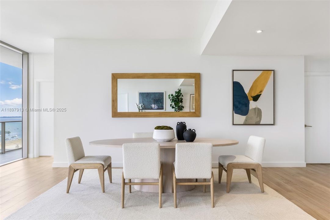 En Venta: $3,495,000 (3 camas, 3 baños, 2058 Pies cuadrados)