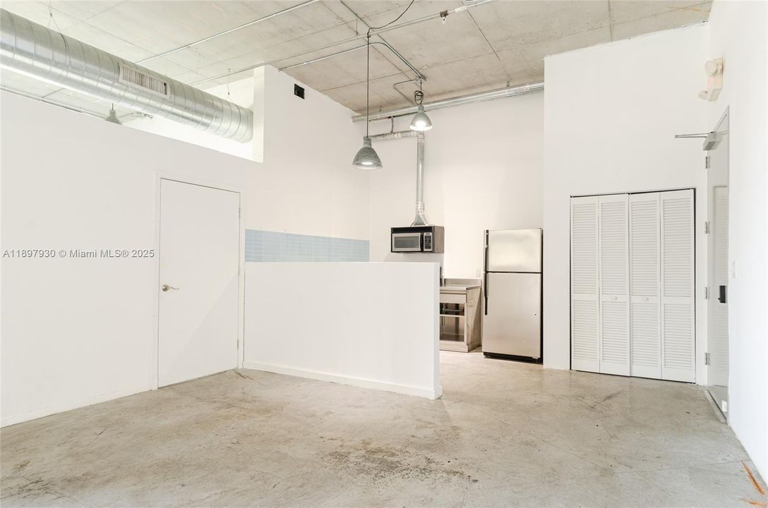 For Rent: $5,500 (0 beds, 0 baths, 0 Square Feet)