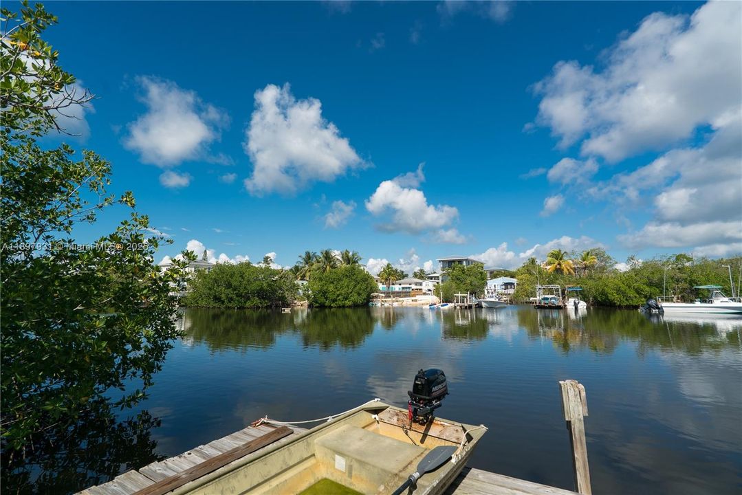 En Venta: $925,000 (2 camas, 1 baños, 924 Pies cuadrados)